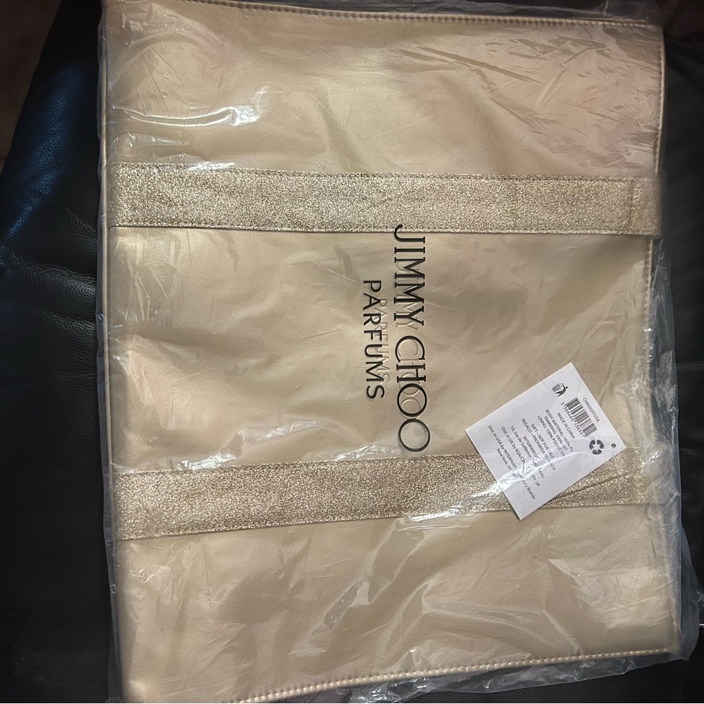 JIMMY CHOO PERFUM SET OF TWO-ONE TOTE AND ONE COSMETIC BAG NEW IN PACKAGING - Picture 5 of 5